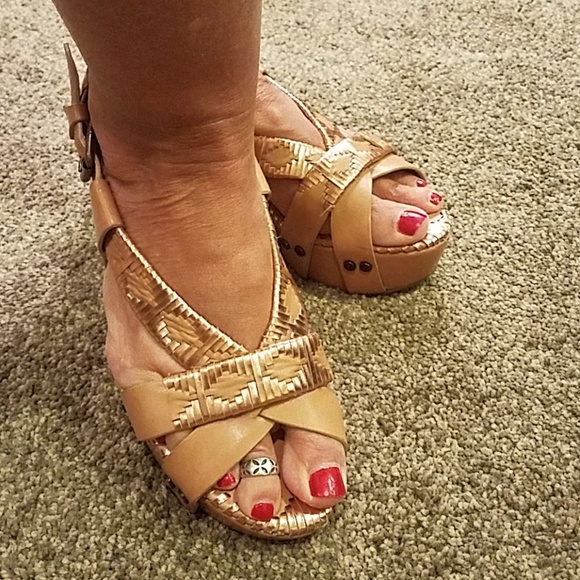 Belle by Sigerson Morrison size 7 wedges - Picture 6 of 7